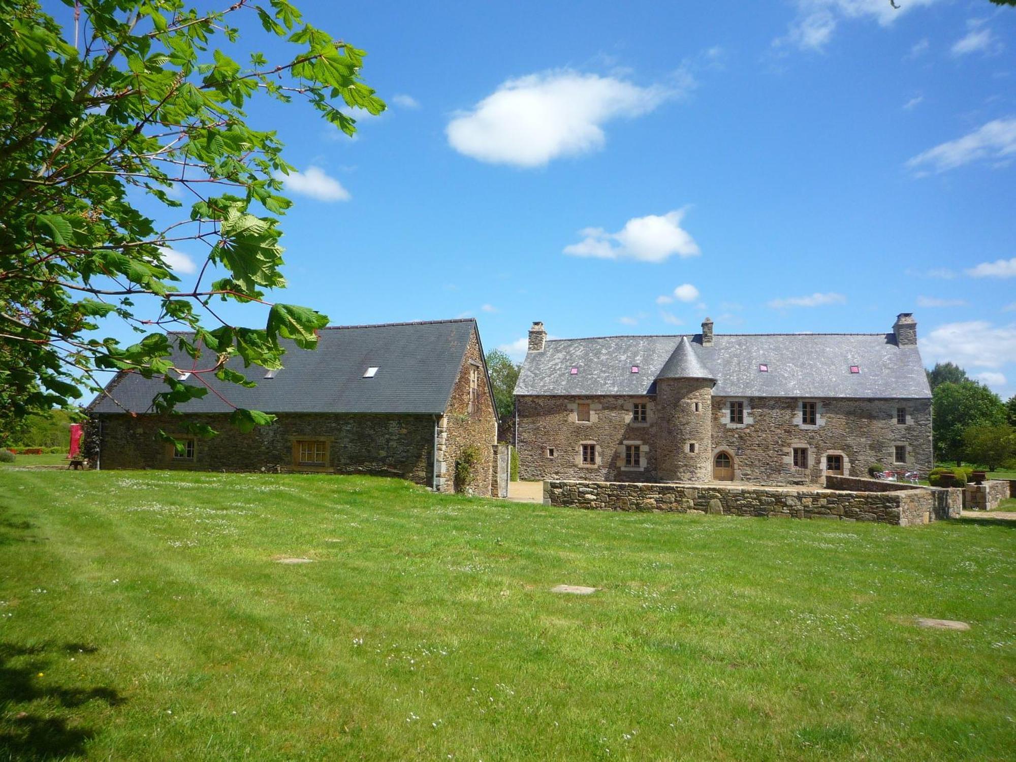Gite Du Manoir Du Cosquer Pommerit-Jaudy Exterior photo
